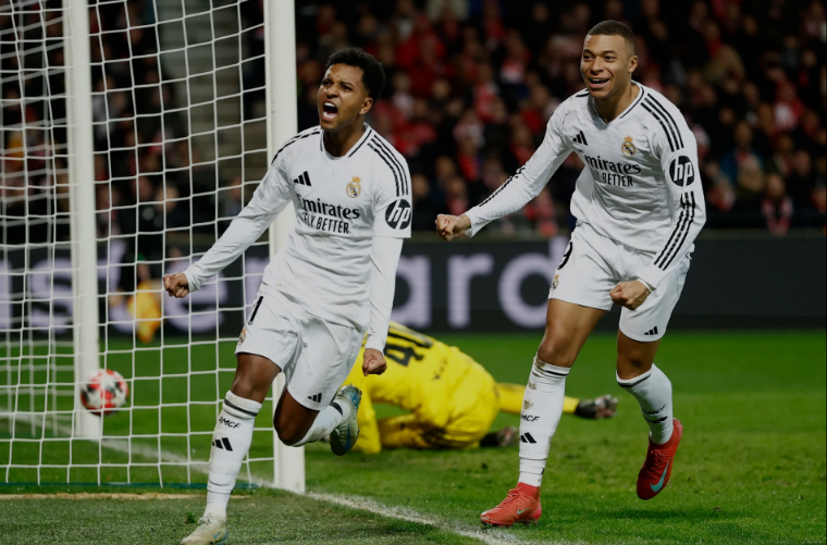 Dua Gol Rodrygo Antar Real Madrid Menang Telak 3-0 Atas Brest dan Maju di Babak Playoff Liga Champions