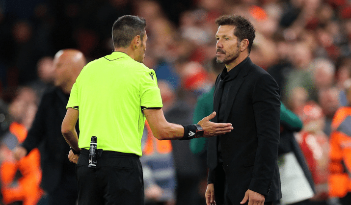 Simeone Dicerca “Tanpa Henti” di Anfield, Desak Liverpool Bertindak